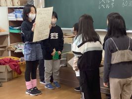 児童会まつりがありました