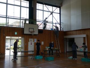 PTA作業　同窓会整備作業　蕗採り　～ありがとうございました～