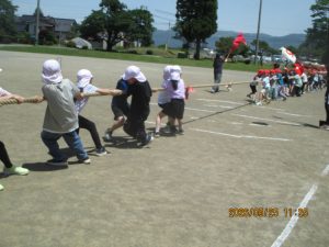 【運動会練習】全校種目「つな引き」
